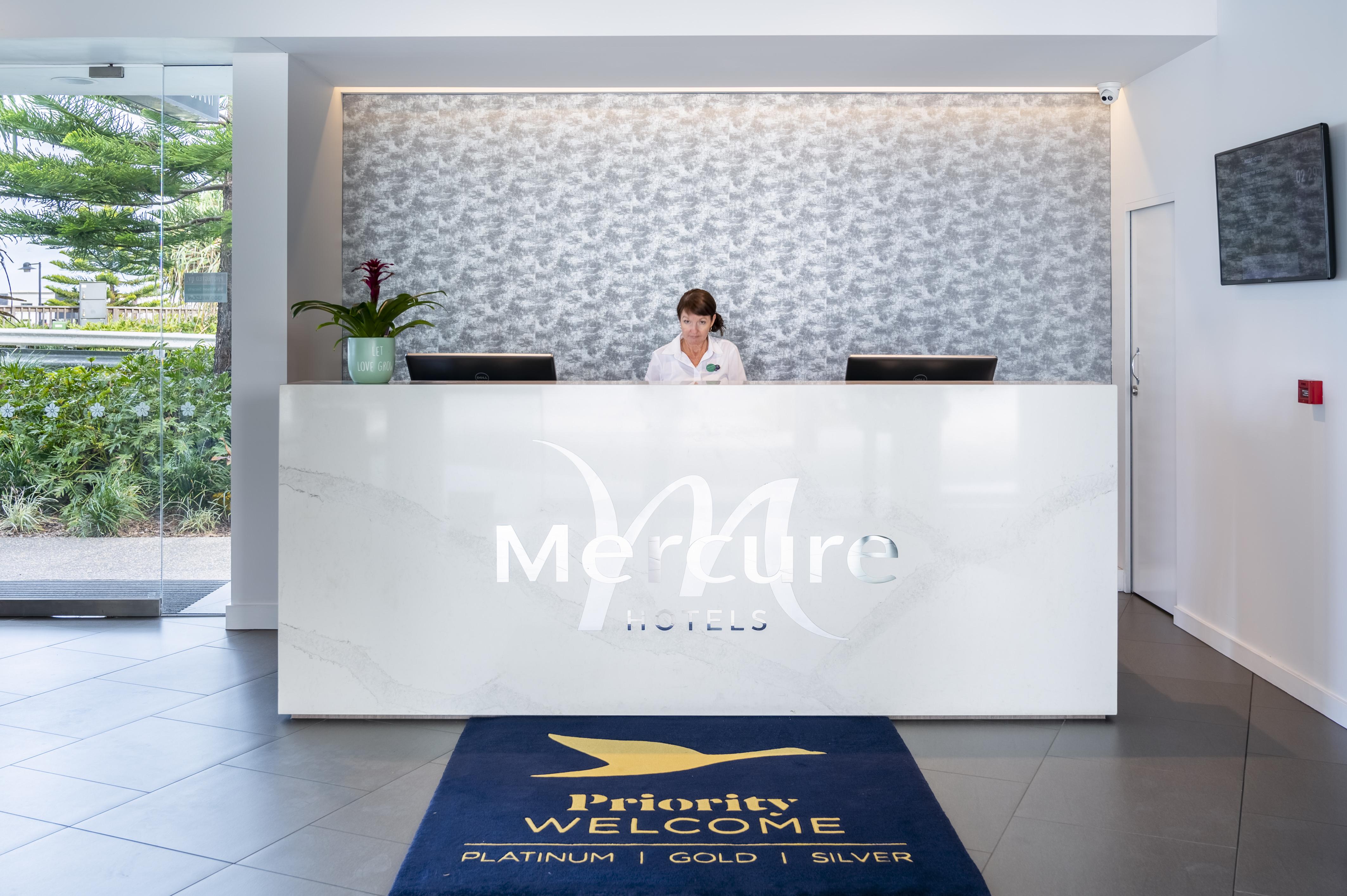 Mercure Sunshine Coast Kawana Waters Exterior photo